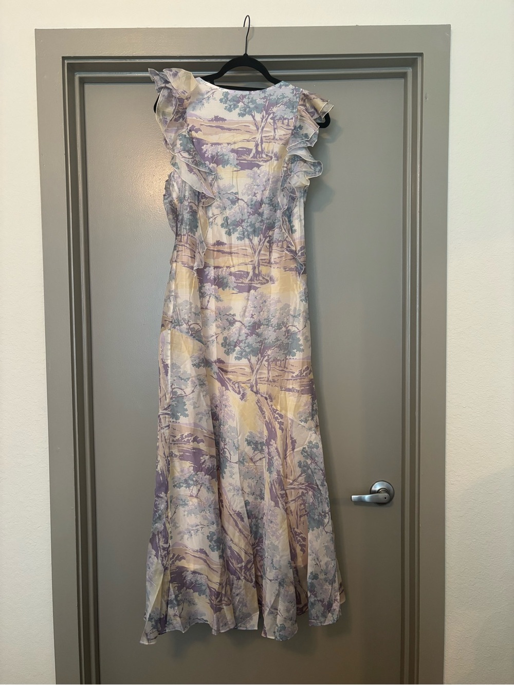 & Other Stories Lavender & Cream Scenic Ruffle Maxi Dress - Picture 2 of 11